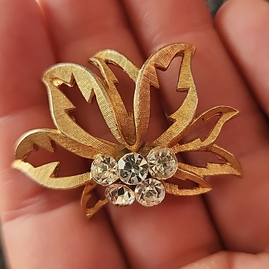 Vtg Roma Brooch